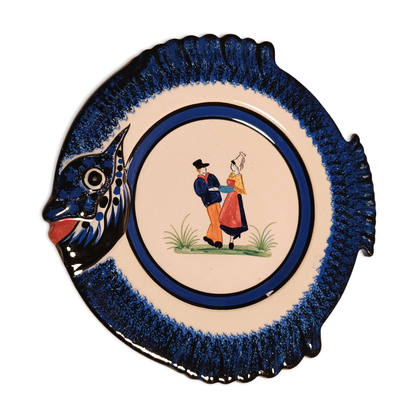 Old fish plate in Henriot Quimper faience - Port-en-Bessin