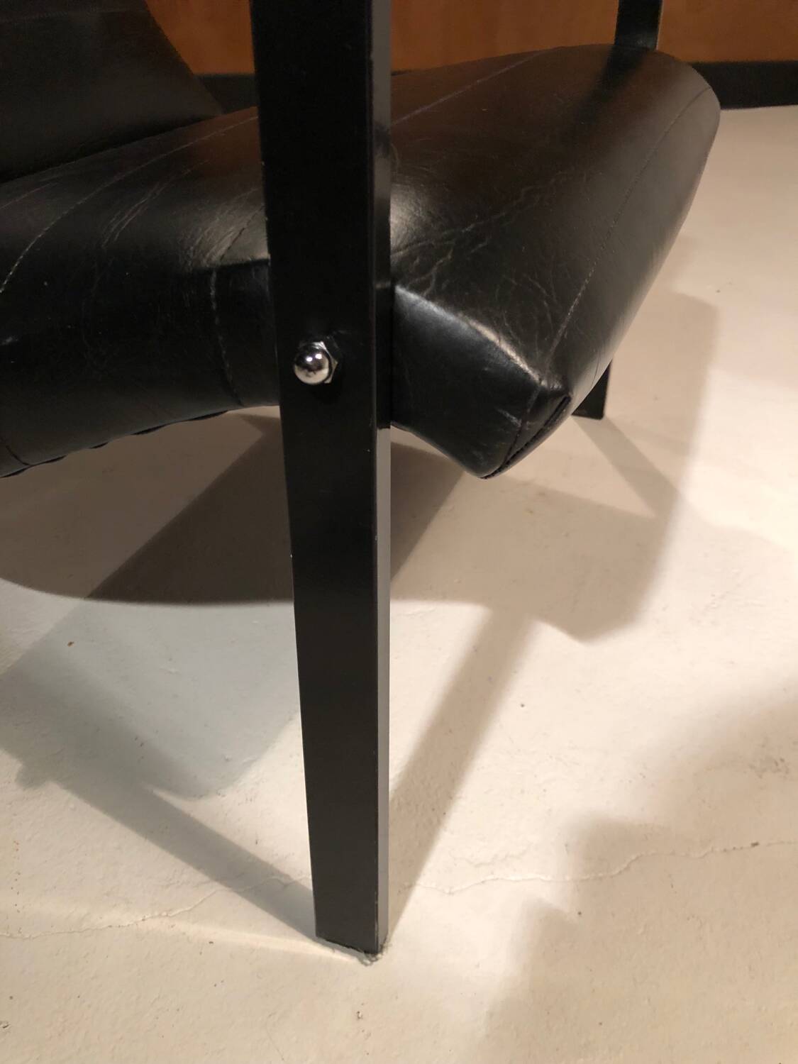 Rare Las Vegas armchair, designed by Pierre Guariche for Meurop