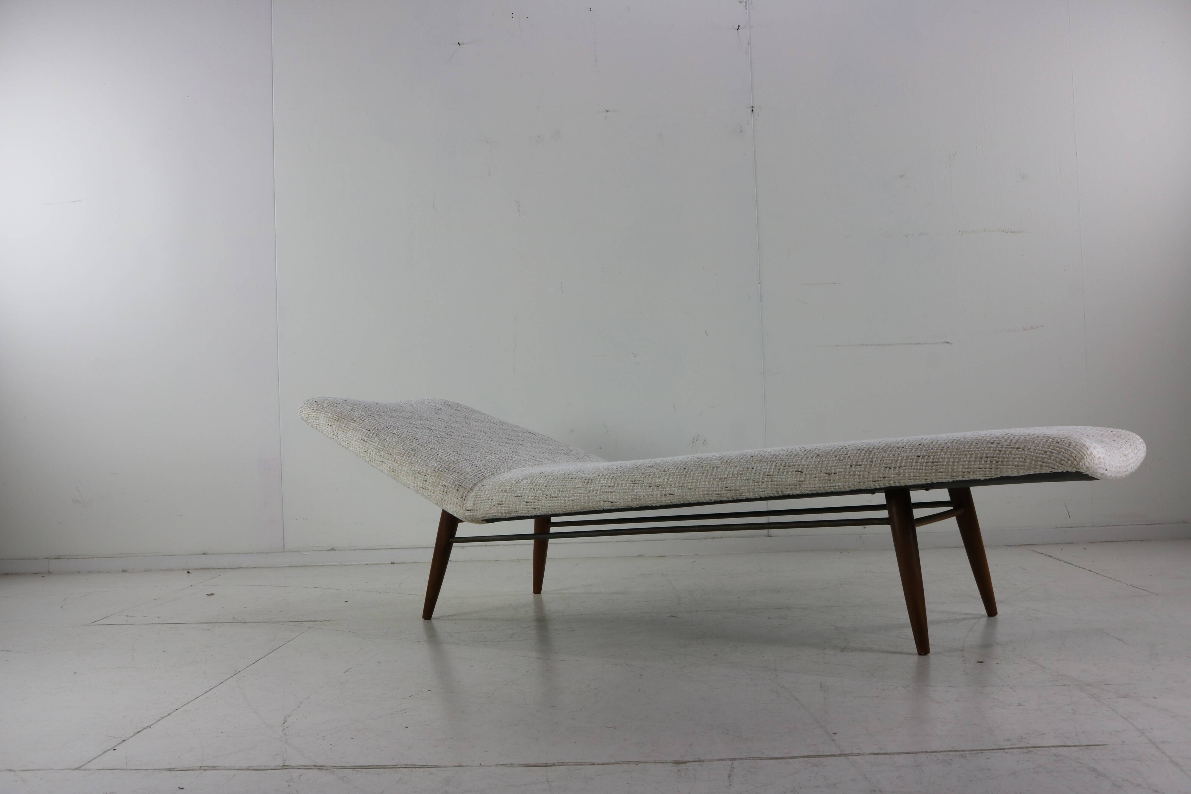 Mid-century designed daybed with metal