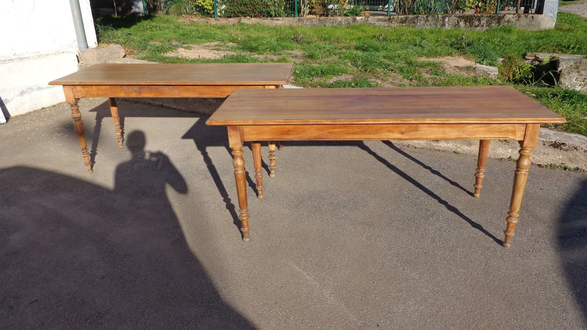 Paire de tables bistrot bois