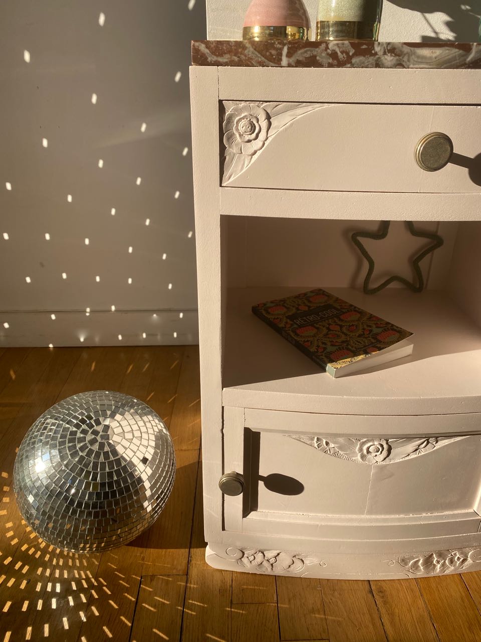Art deco bedside