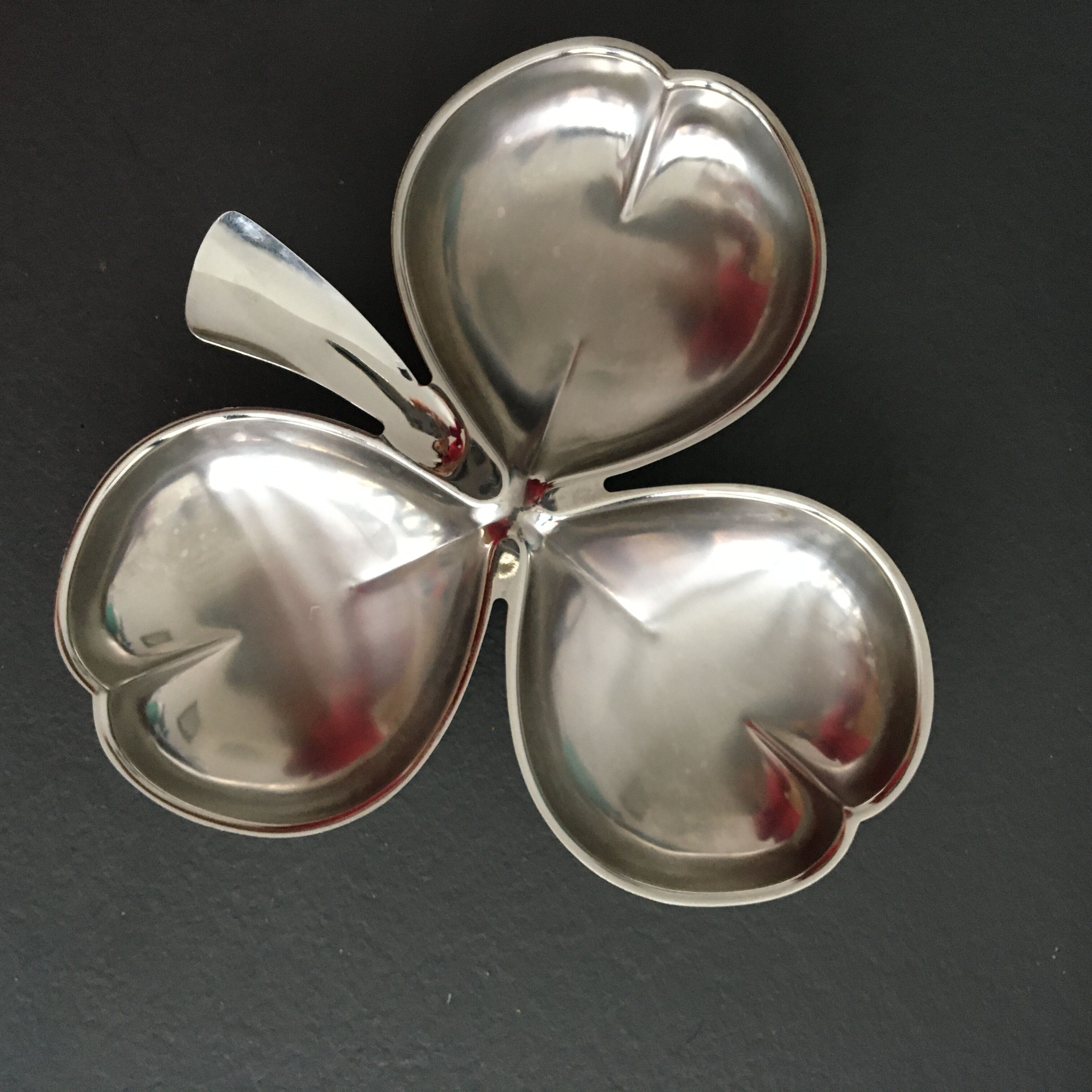 Stainless steel cup trefle