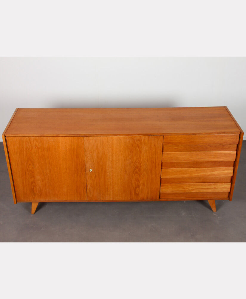 Oak row by Jiroutek for Interier Praha, model U-460, 1960