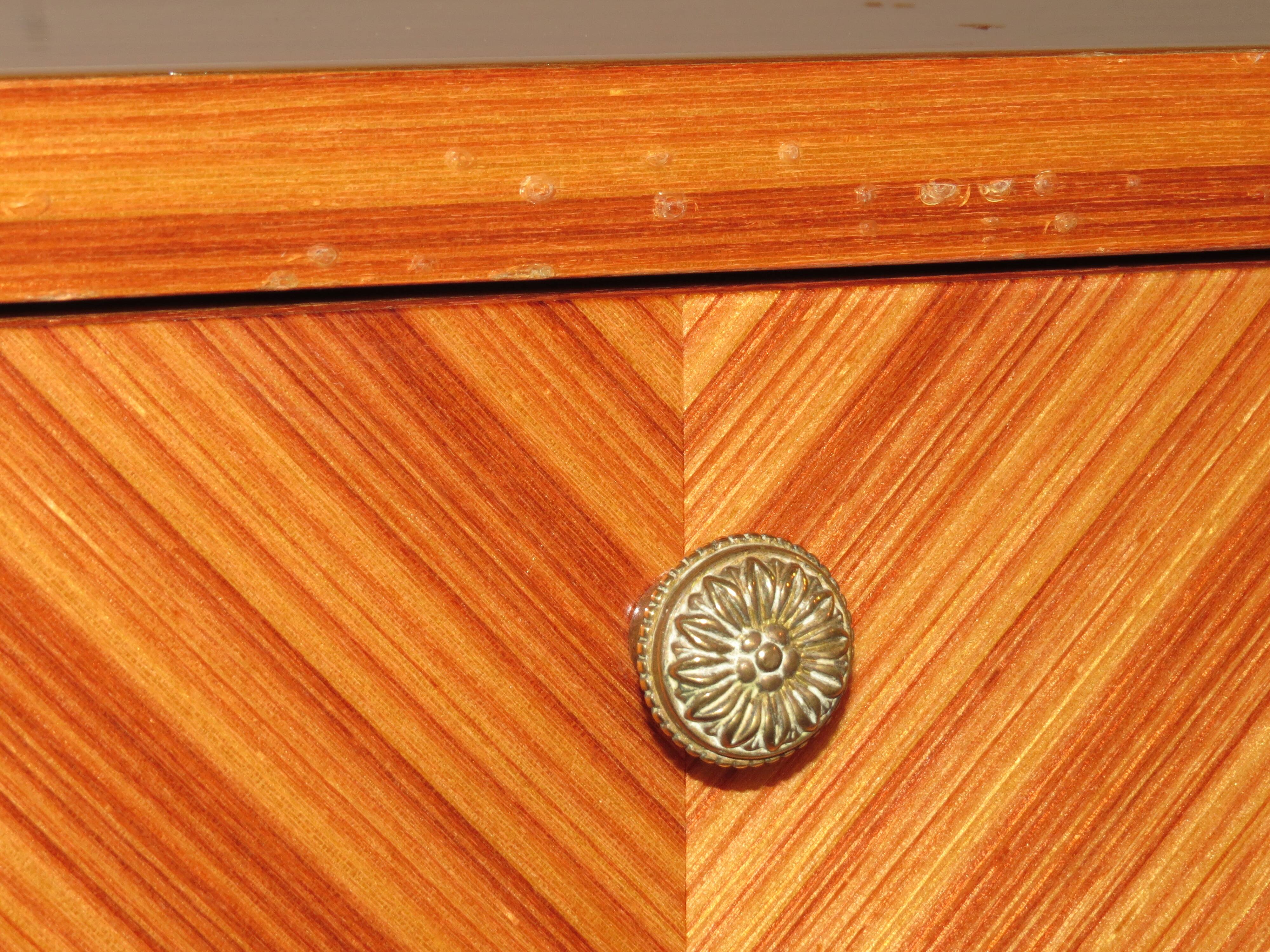 Pair of 60s veneer bedside tables with brass decorations