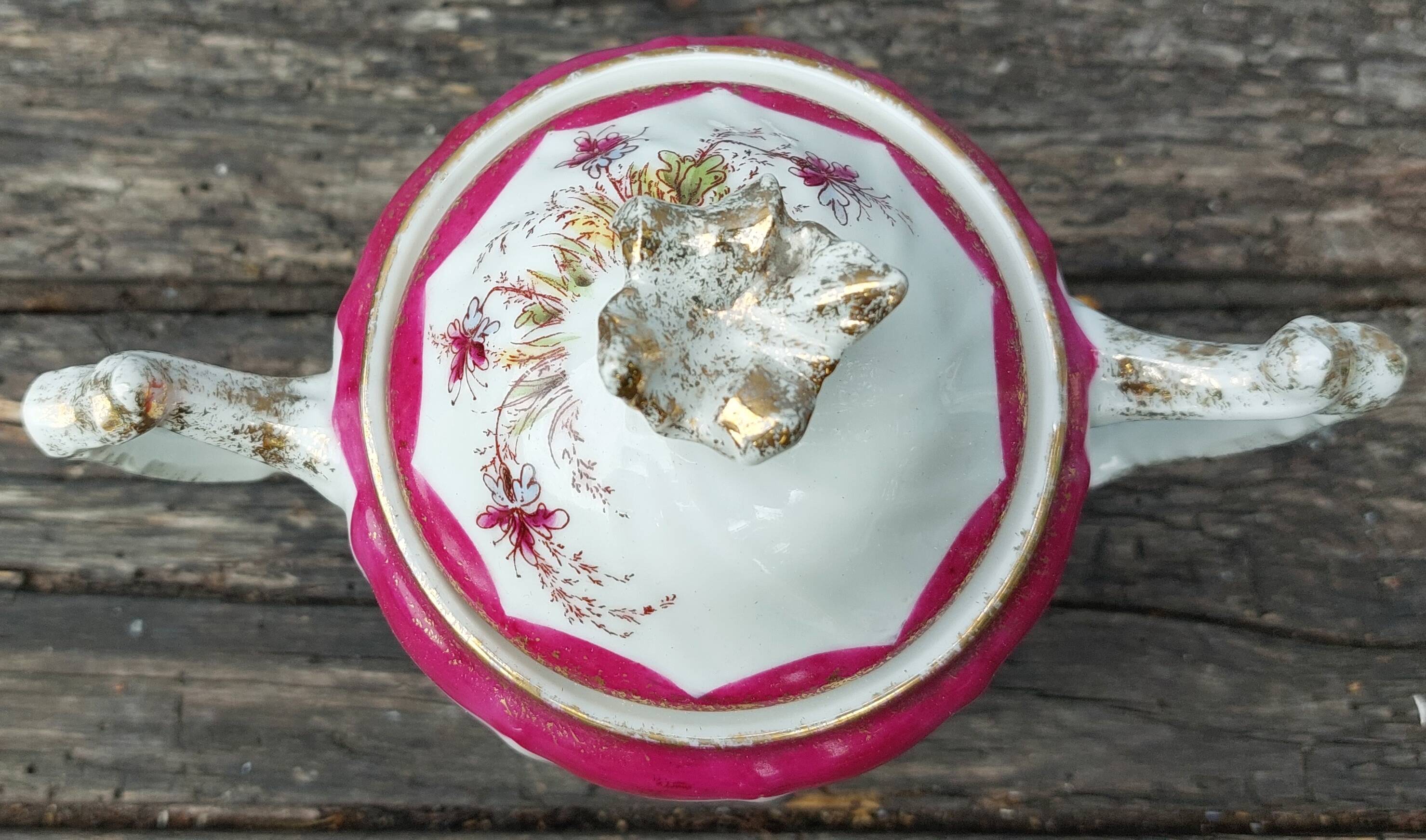 sucrier art nouveau en porcelaine