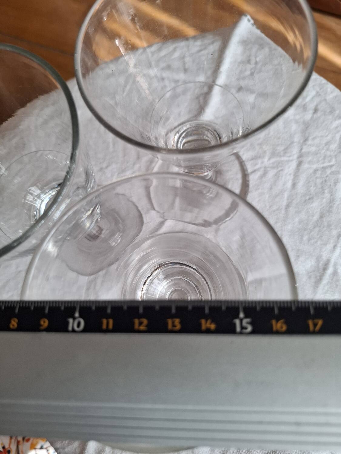 Trois verres coniques à dose  (absinthe)