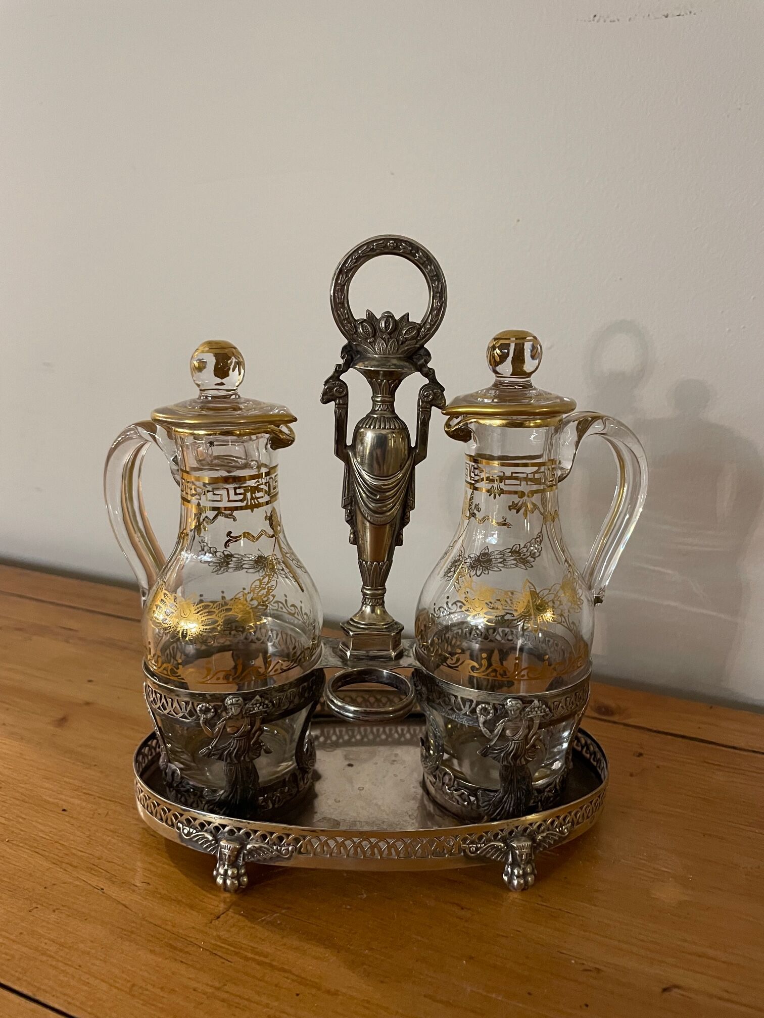 Oil and vinegar maker