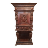 Cabinet crédence style Renaissance