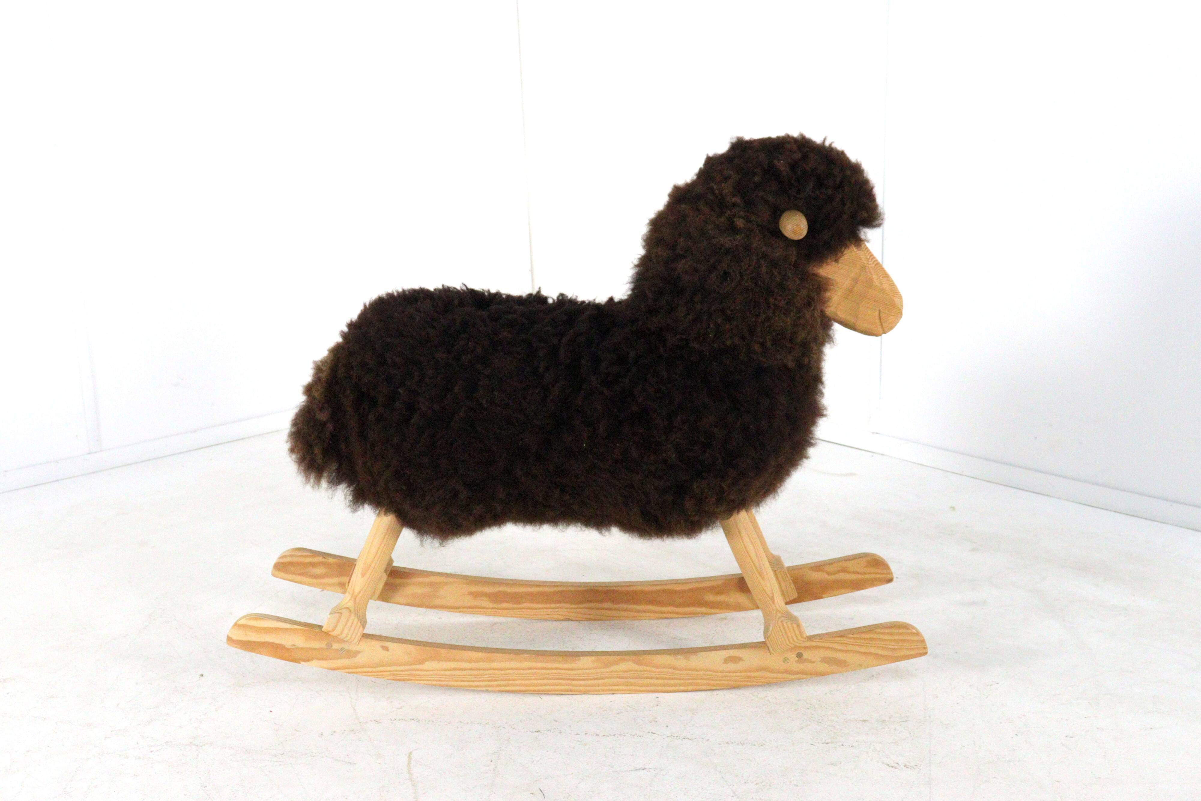 Povl Kjer rocking sheep - design danois