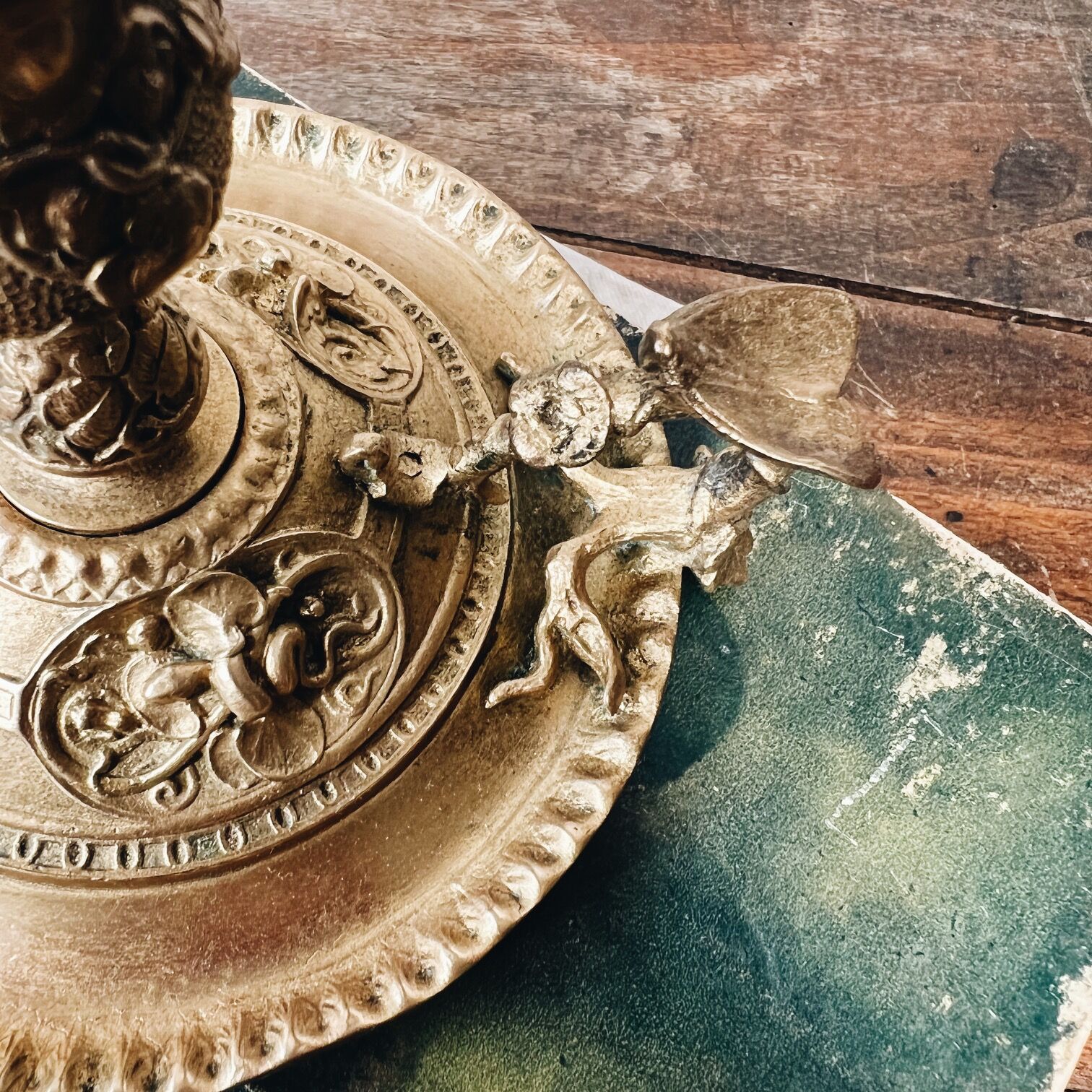 Bronze cellar rat candle holder