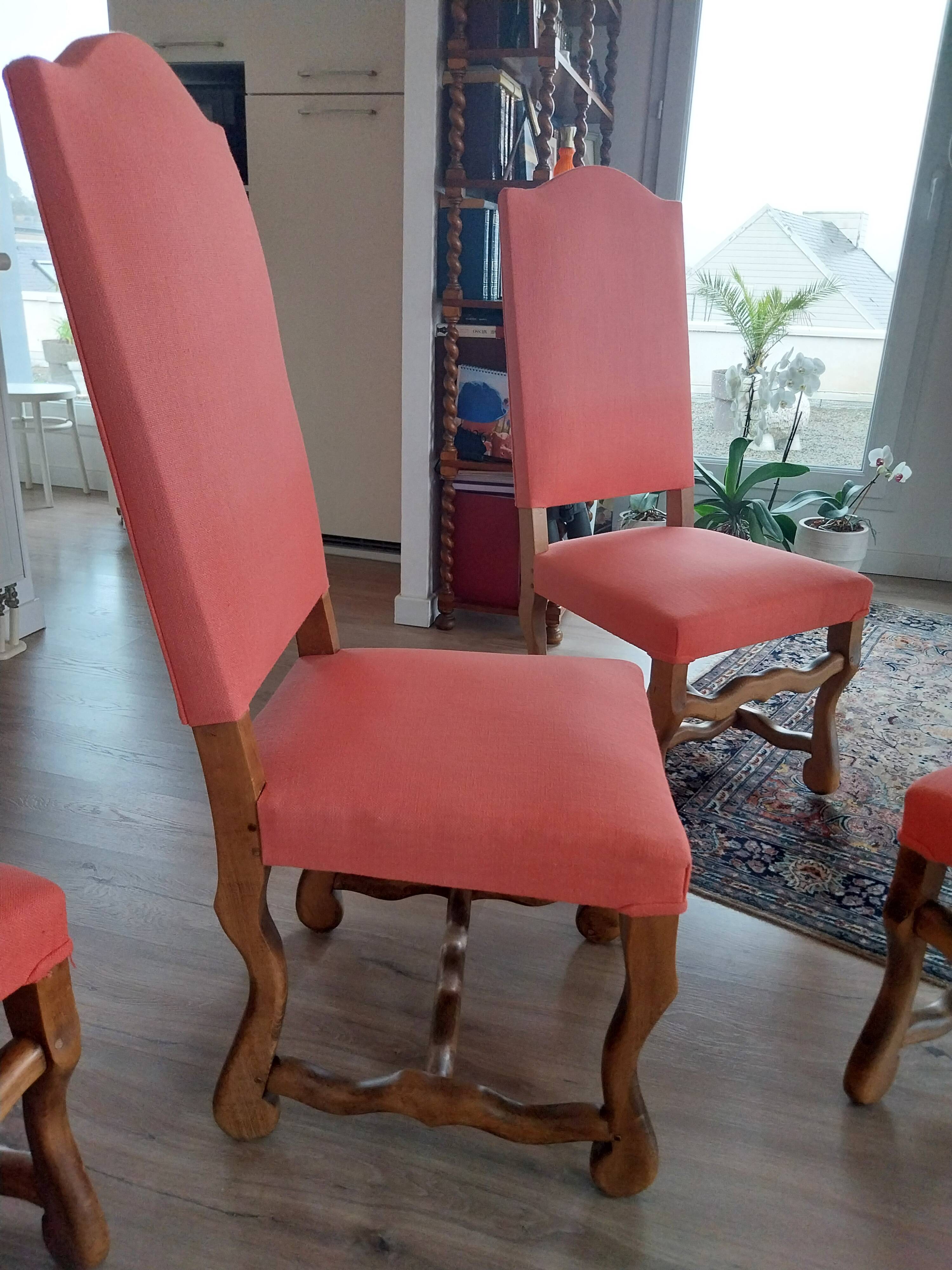 4 chairs and 2 poufs in Louis XIII style
