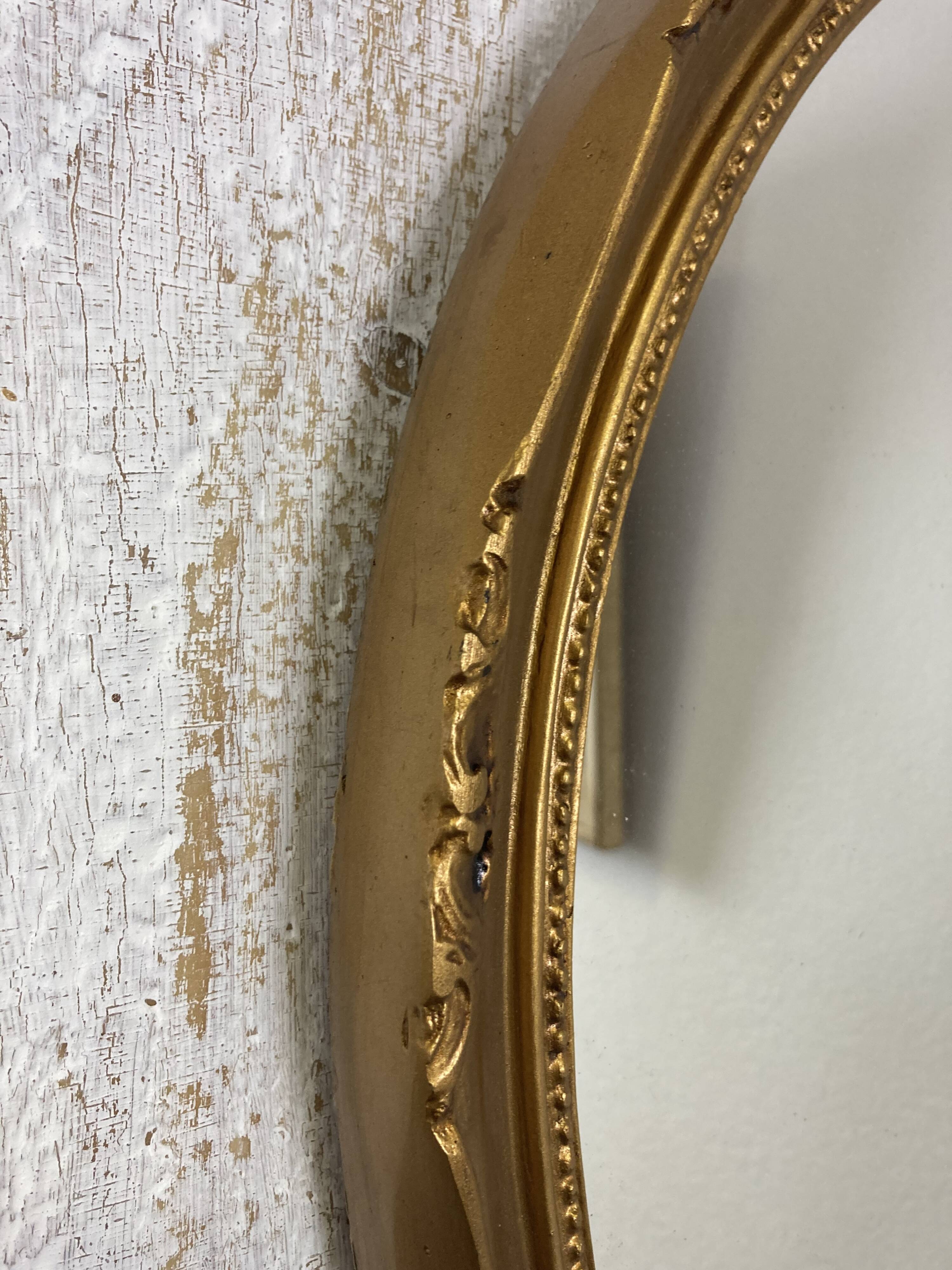 Antique oval mirror (44x33cm)