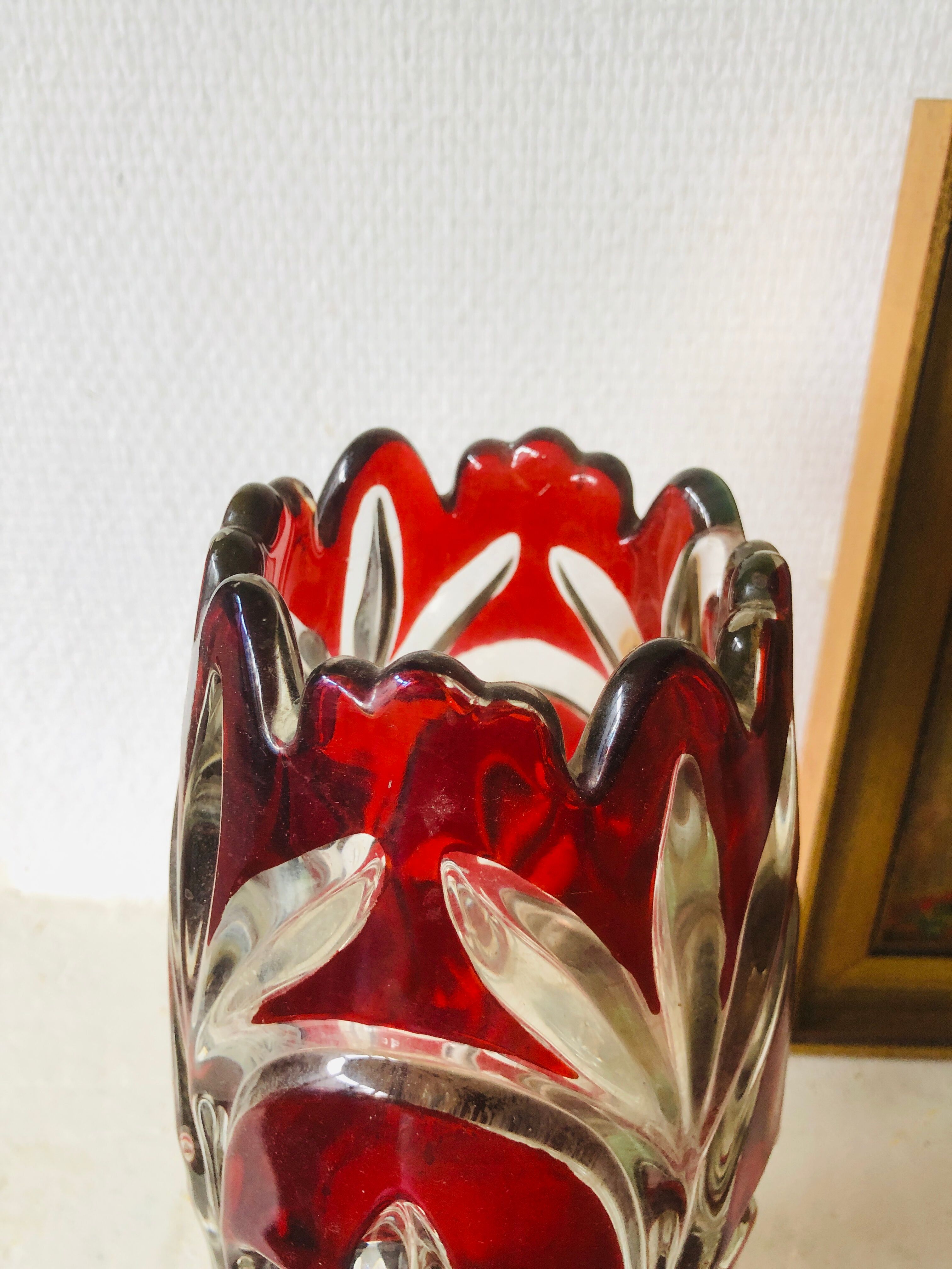 Vase with fleurs-de-lys 50s