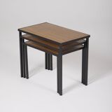 Set of nesting tables