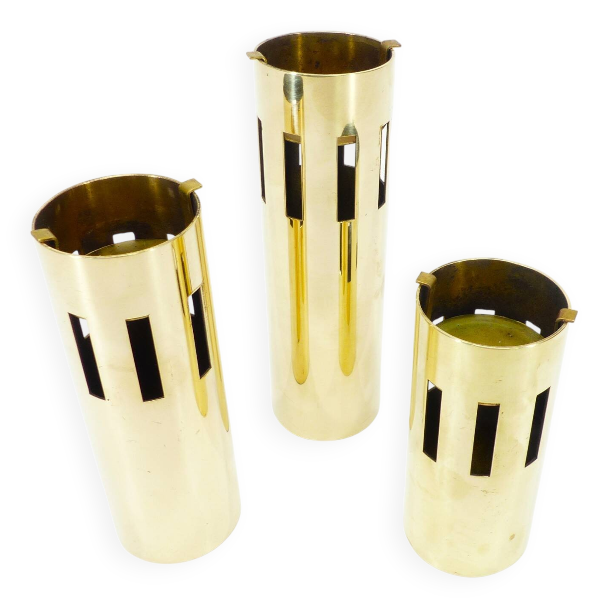 Set of 3 modernist brass tealight holders, design Kullamässing, Sweden, 1960