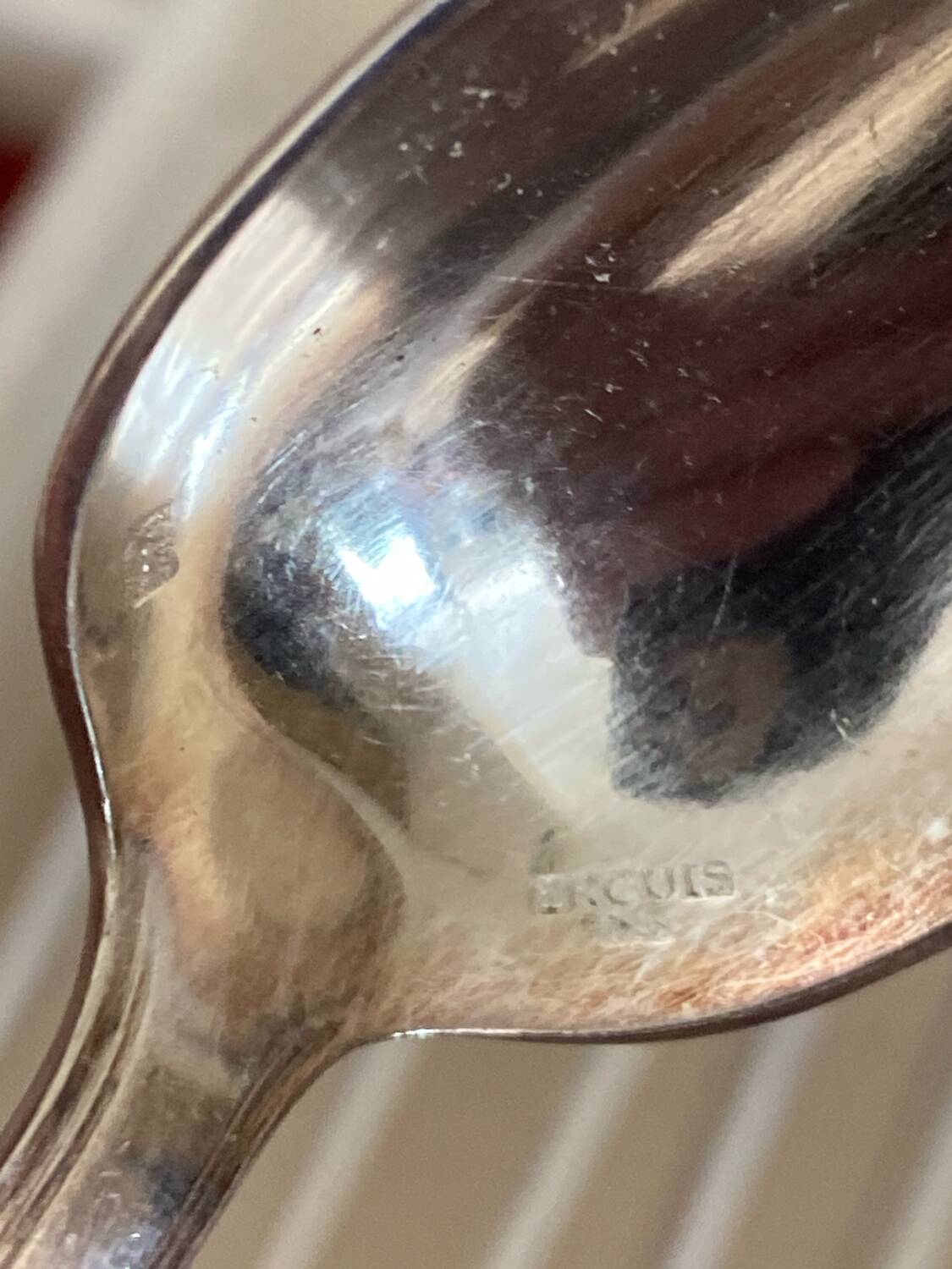 Very beautiful 37-piece ercuis cutlery set