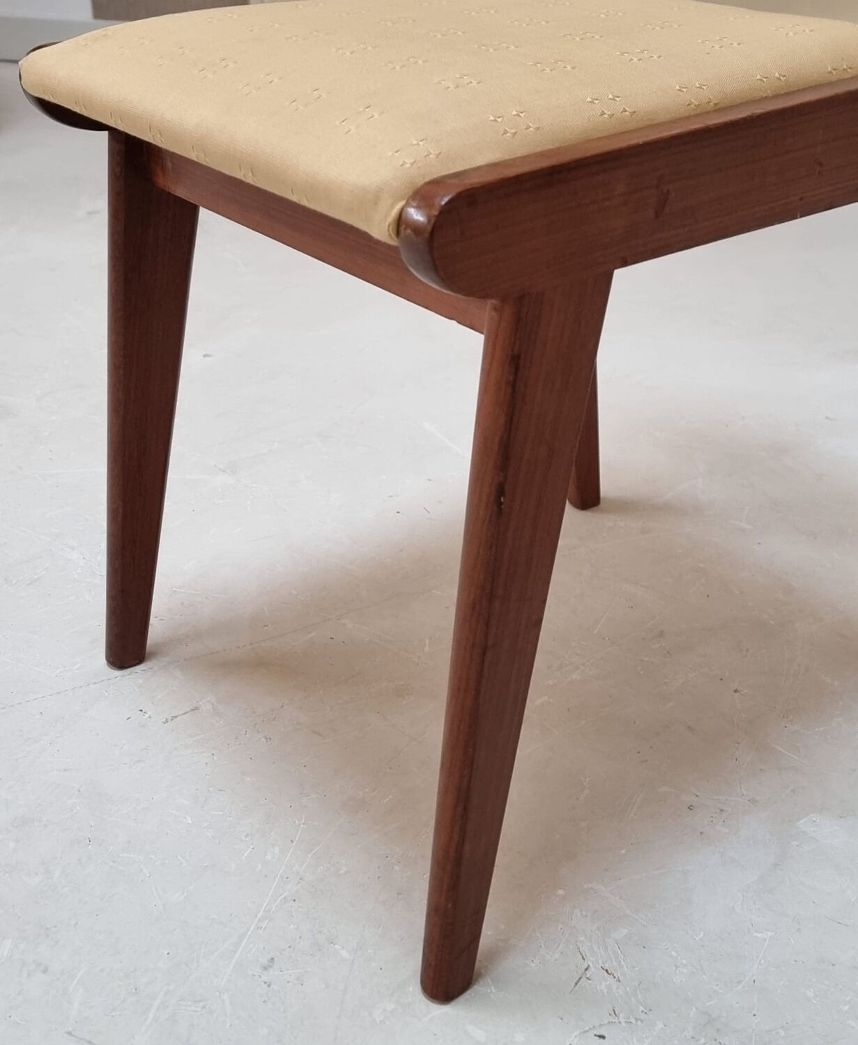 Chairs of the mid-century