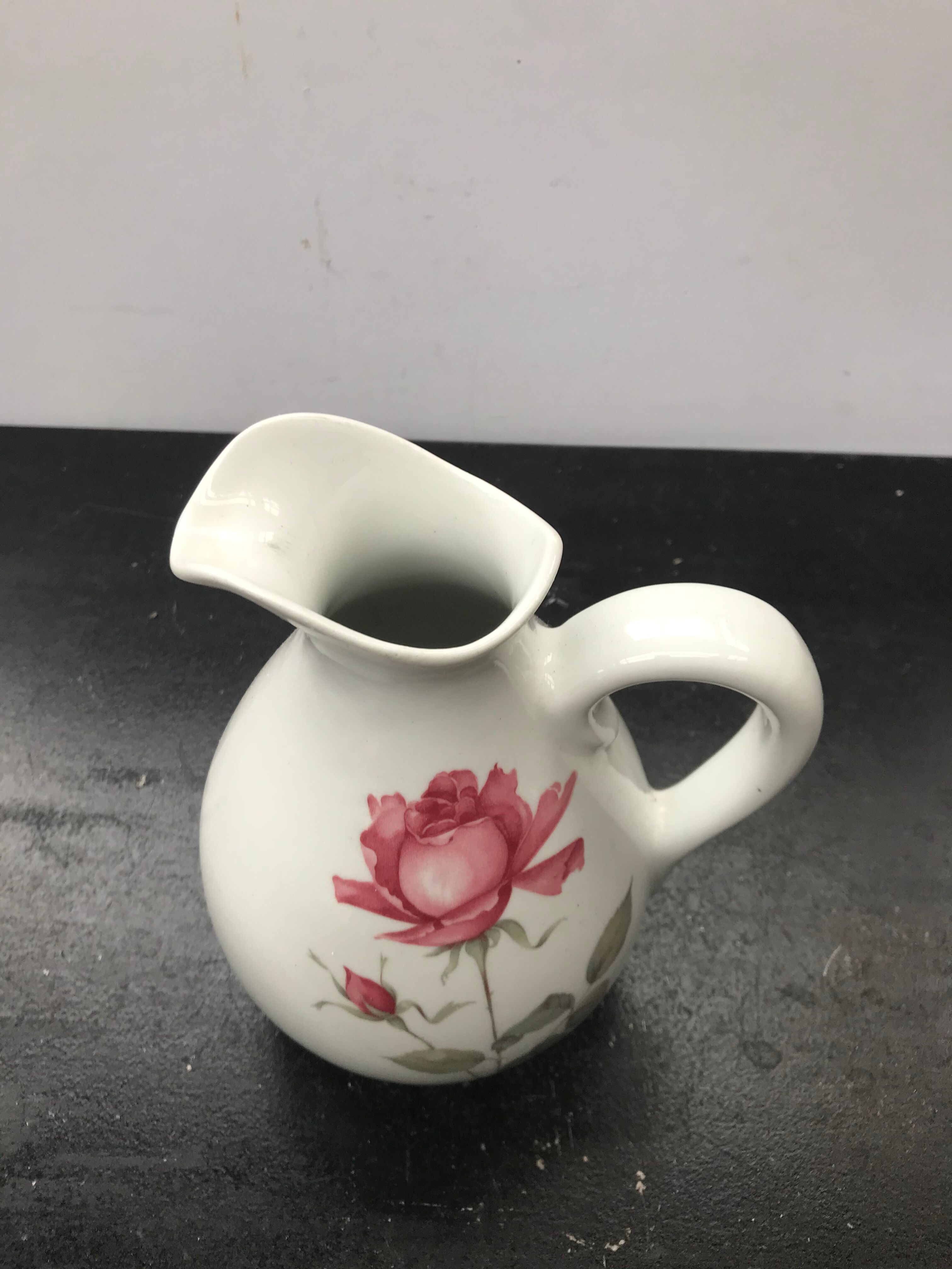 Former Longchamps white porcelain pitcher - vintage roses decor