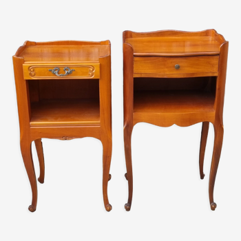 Paire tables de chevet vintage style Louis XV, bois