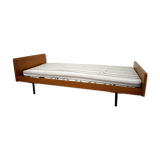 Vintage daybed bench bed