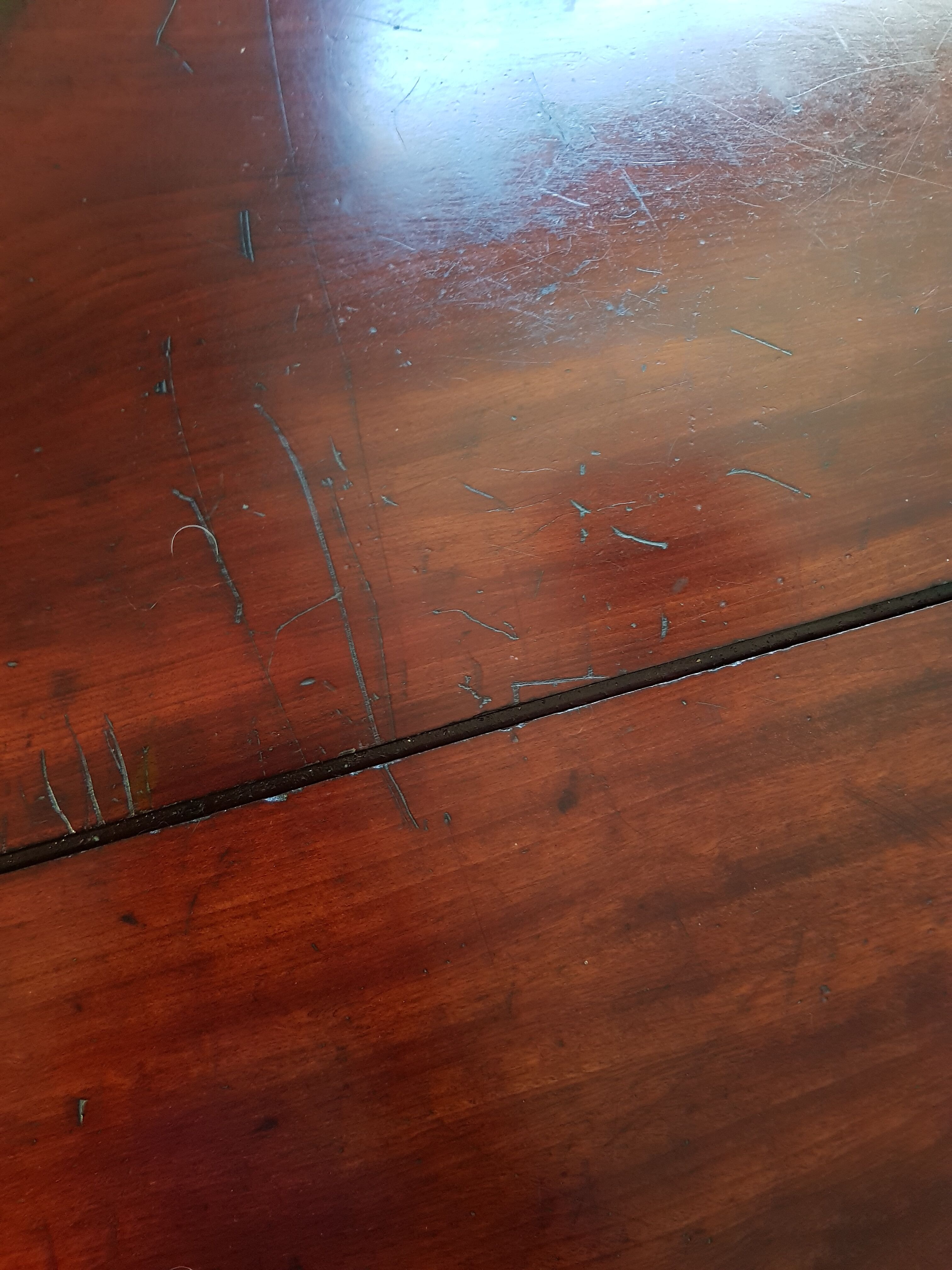 Louis Philippe oval table, 19th