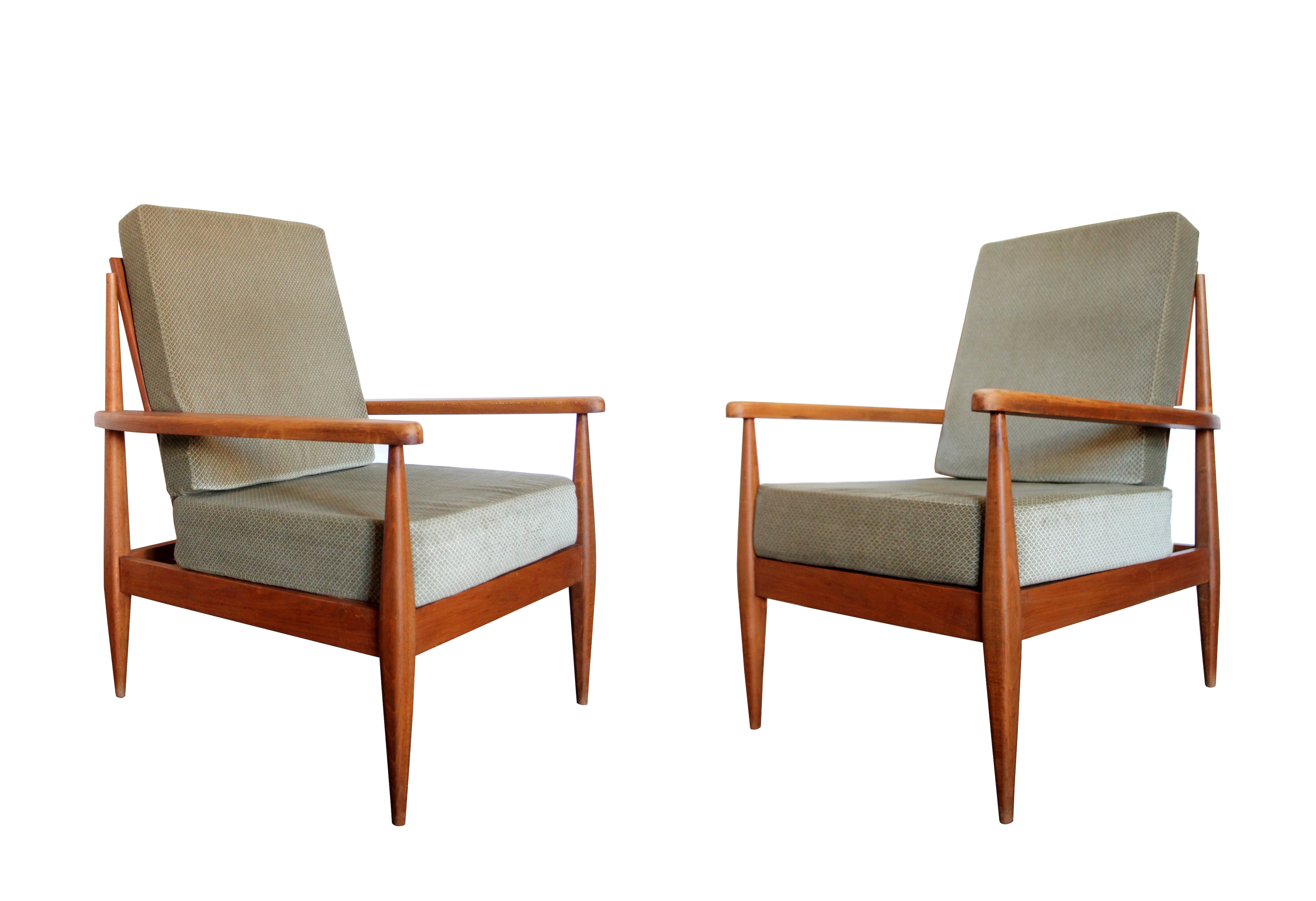 Paire de fauteuils scandinaves