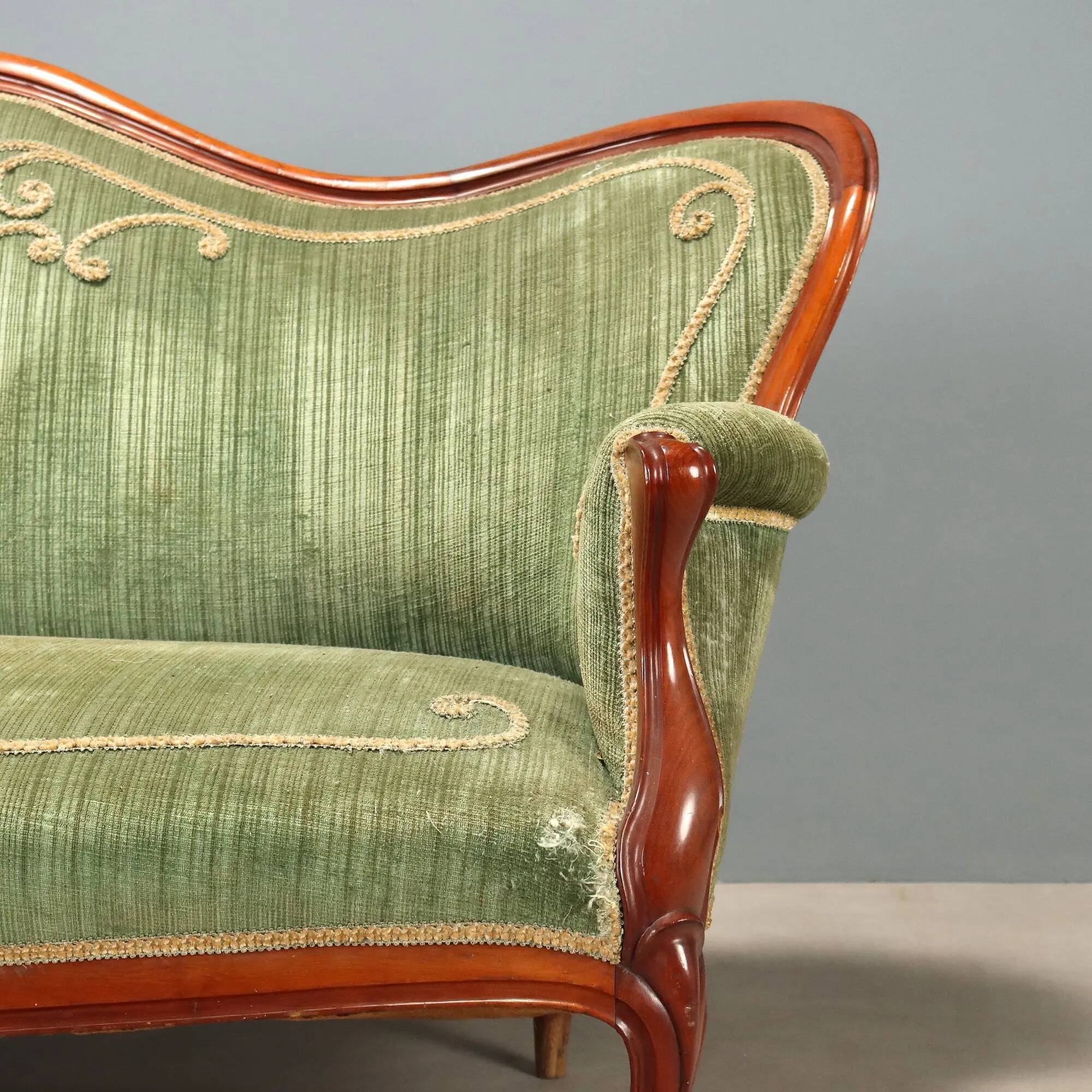 Antique Louis-Philippe canapé in mahogany and velvet, Italy, 19th century