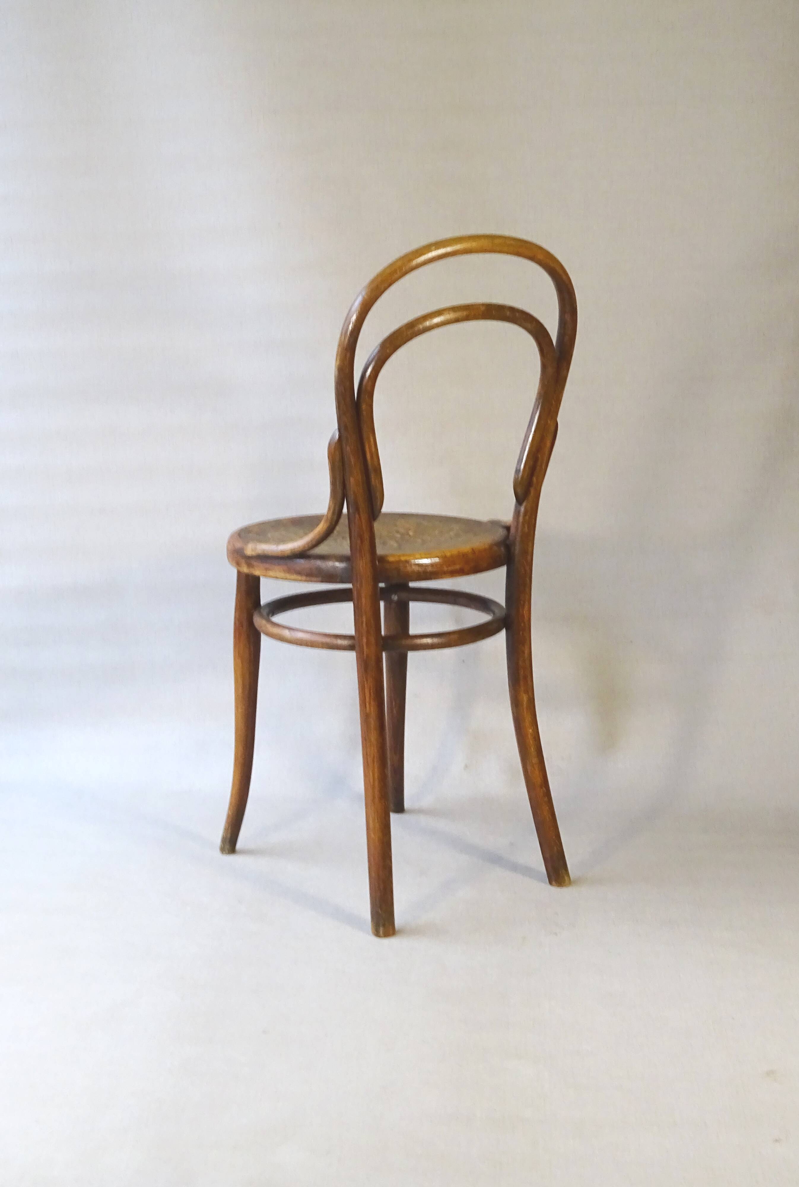 THONET bistro chair N°14 - 1/2 - Ca 1900, wooden seat