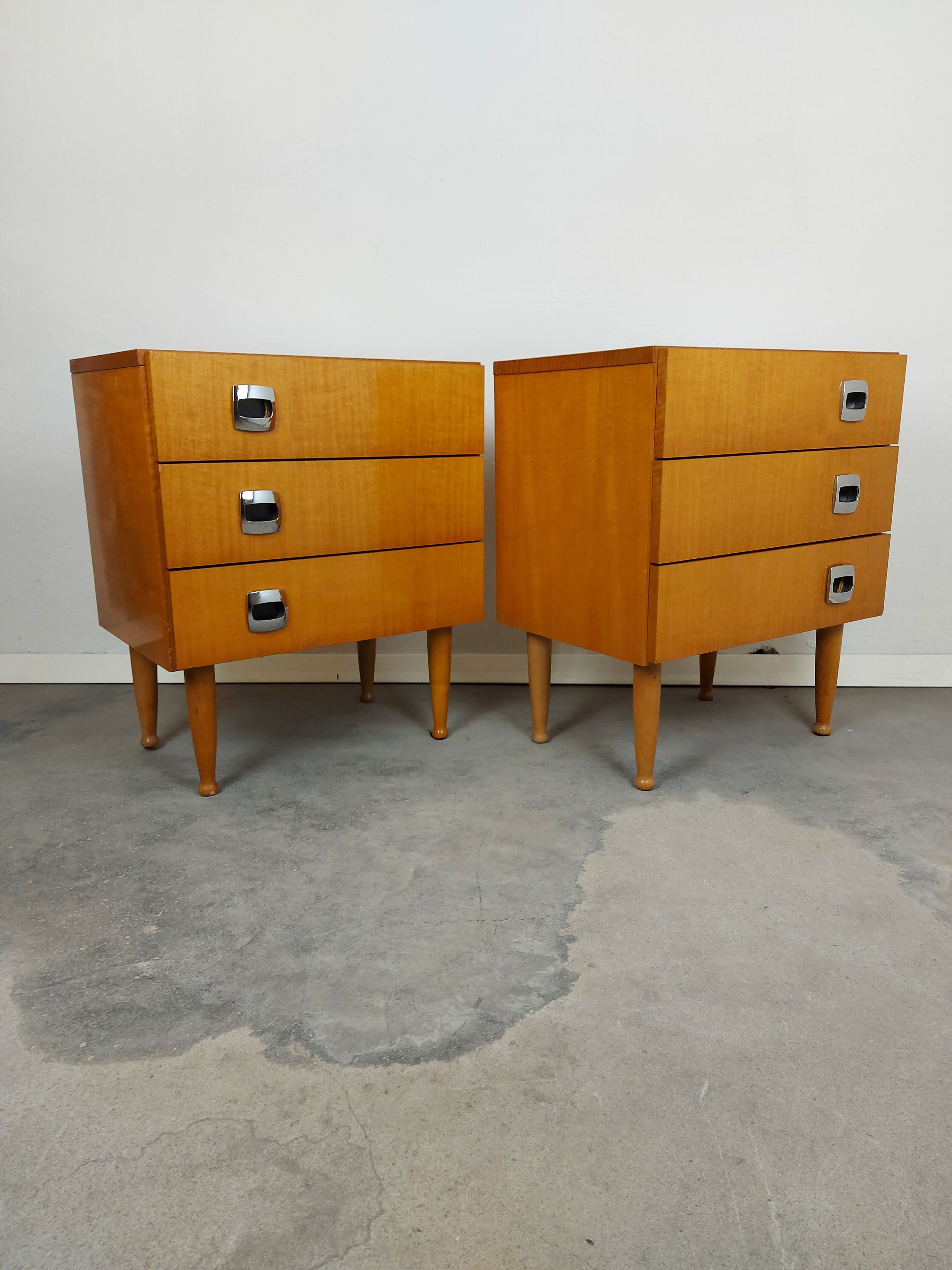 Bedside table/Nightstand, pair