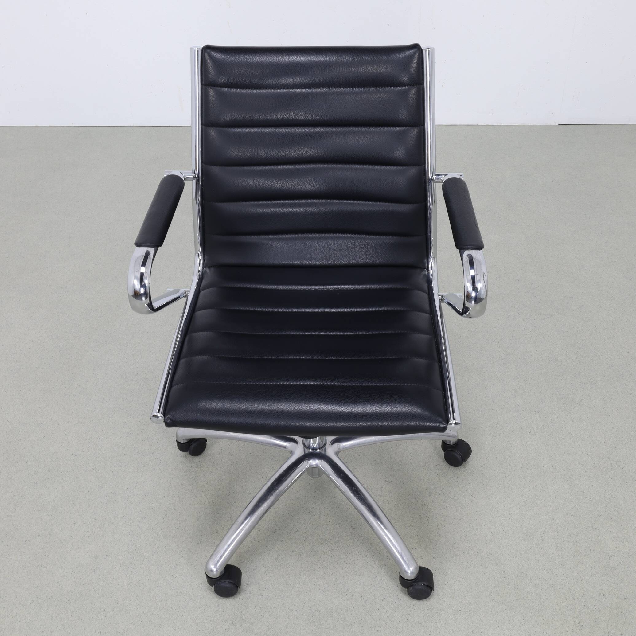 Chrome office chair by Sitland Italy, 2000s