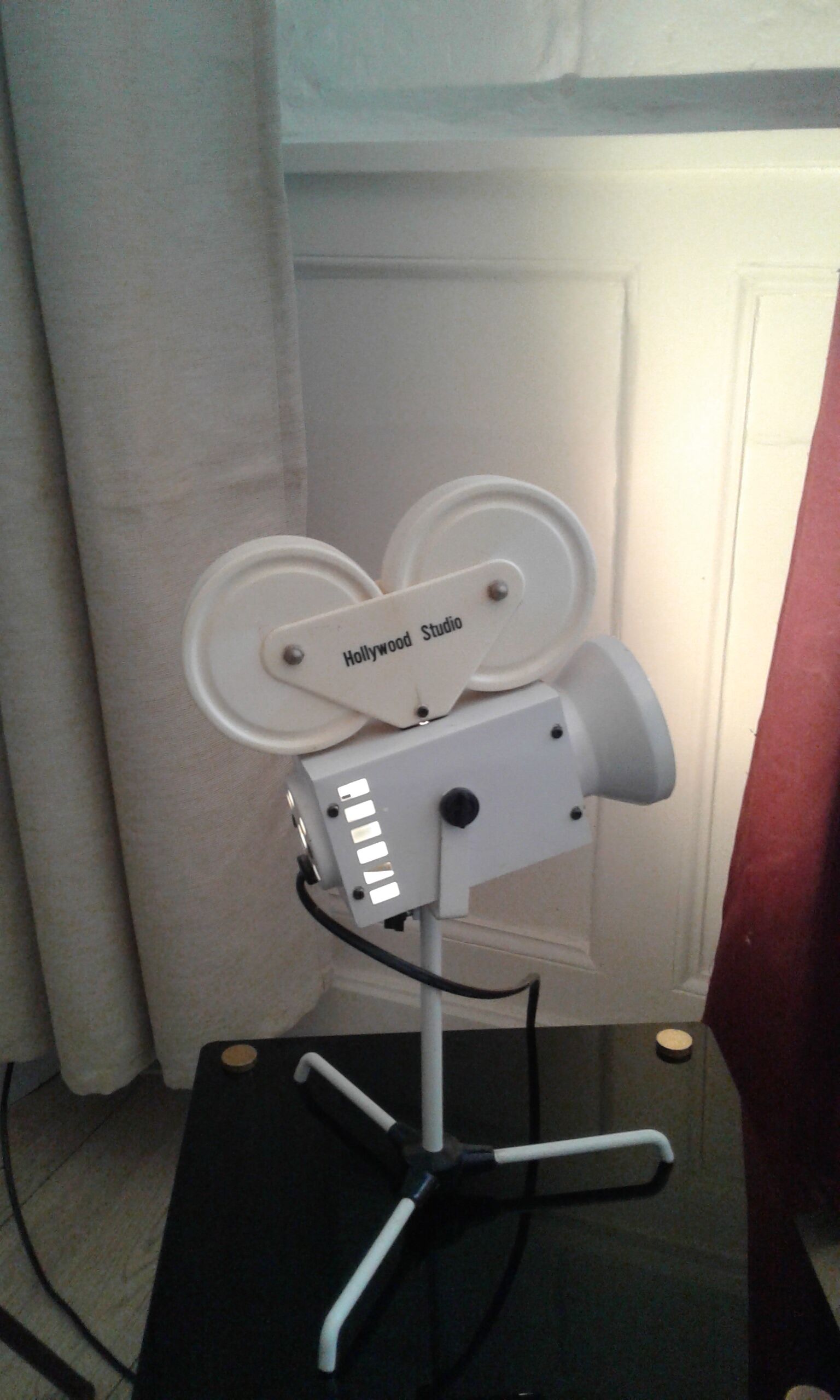 Studio lamp 80.
