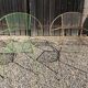 Deux mid century paire de chaises longues de jardin en fer forgé
