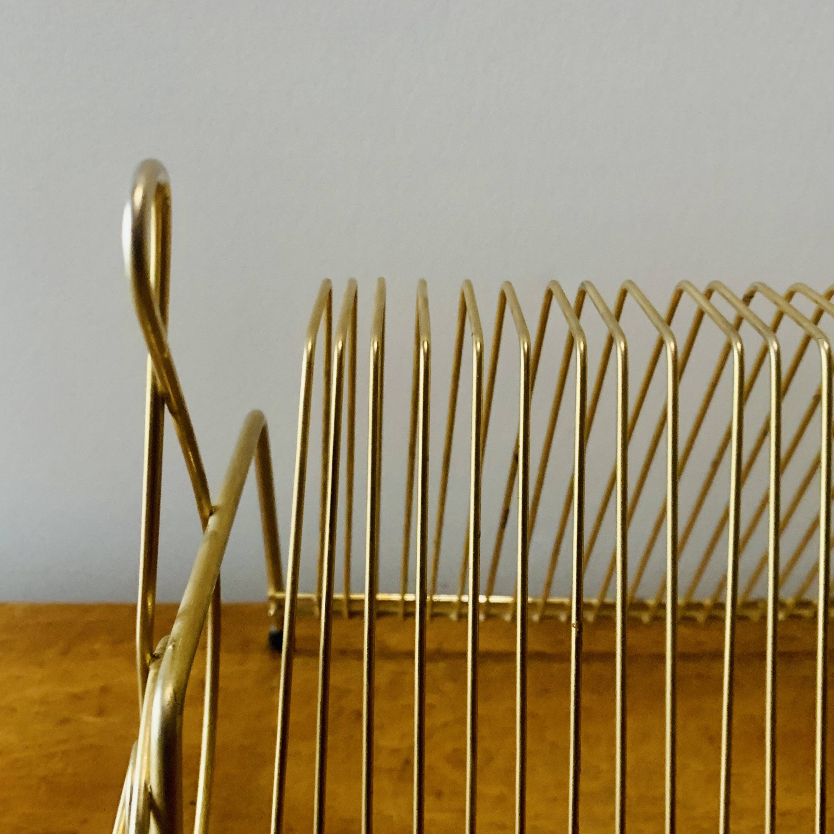 Vintage record holder in gold metal - for 50 vinyls