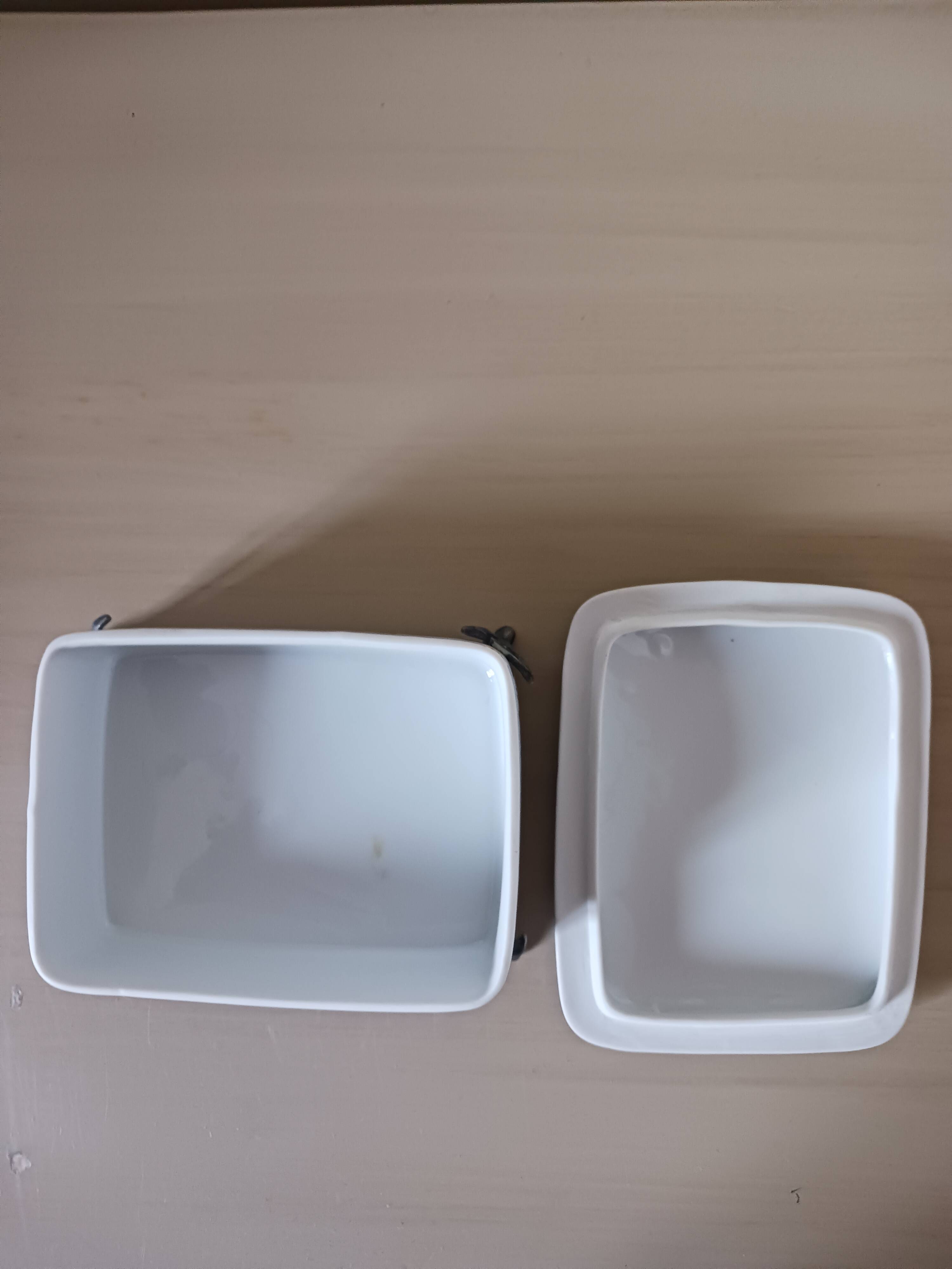 Ulysse Paris porcelain box