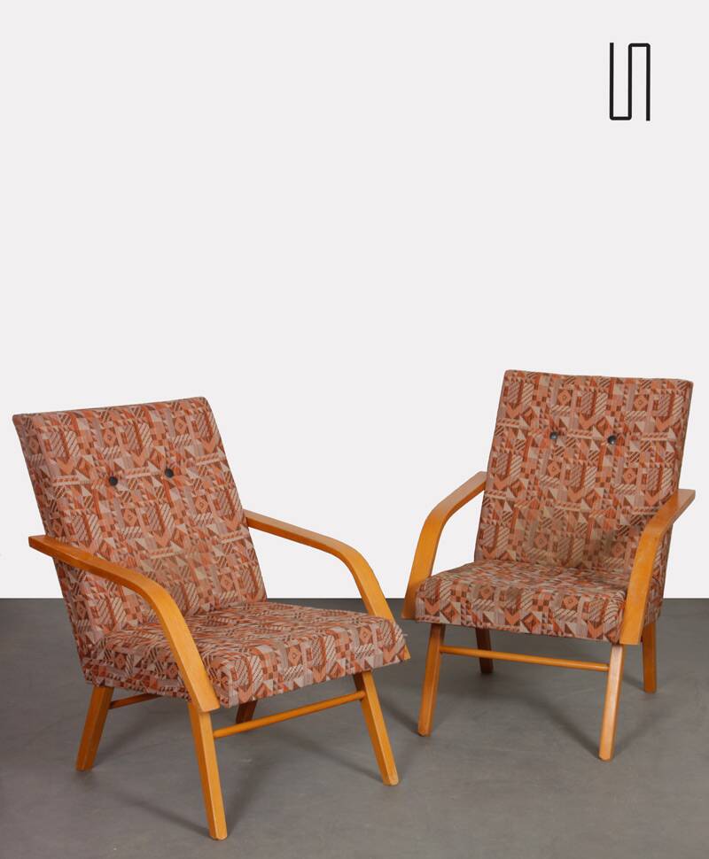Paire de fauteuils en bois des années 1970