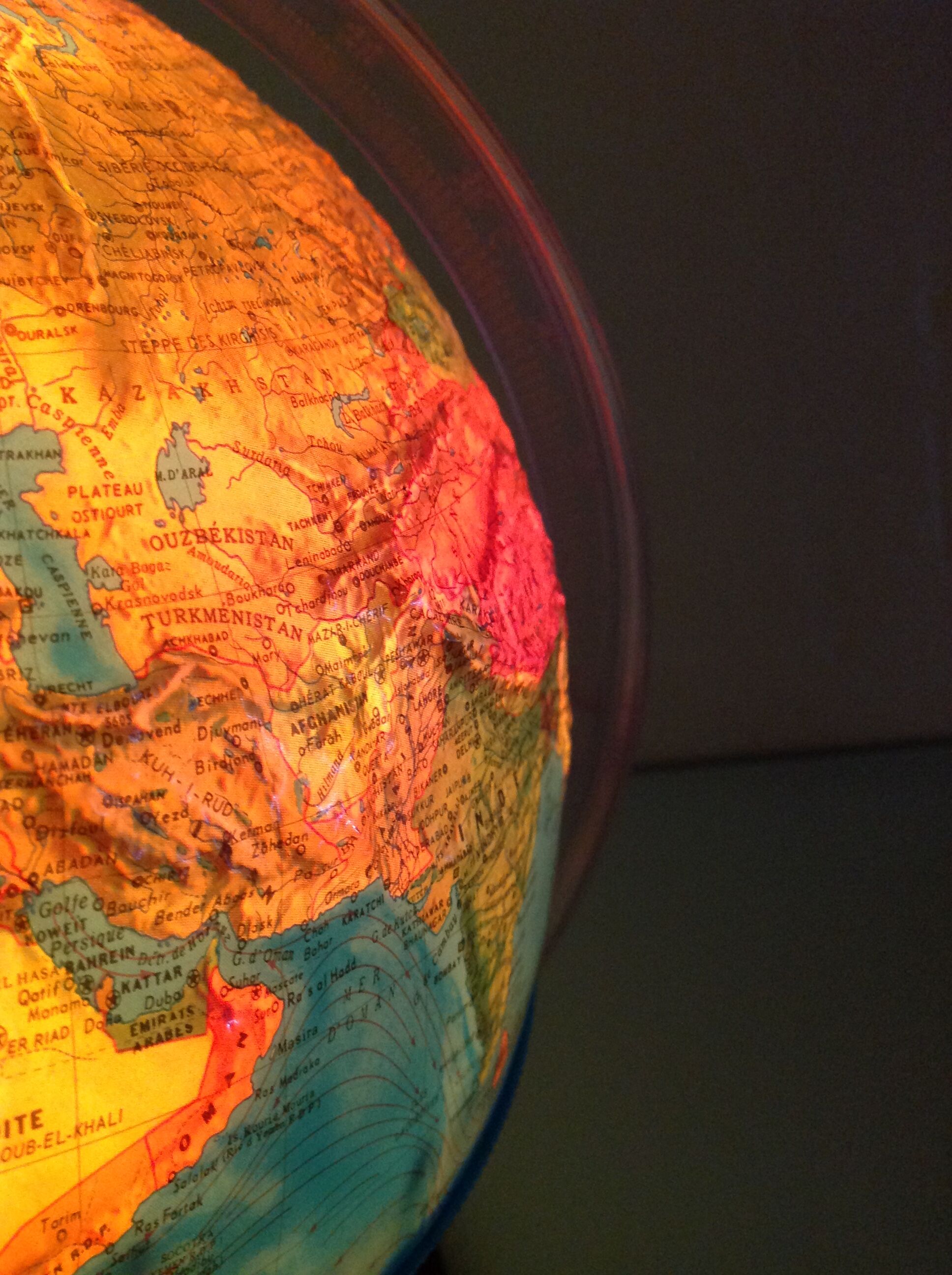 Globe in bright relief Rico Italy vintage 60s-70s