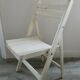 Chaise pliante en bois patine crème des années 70