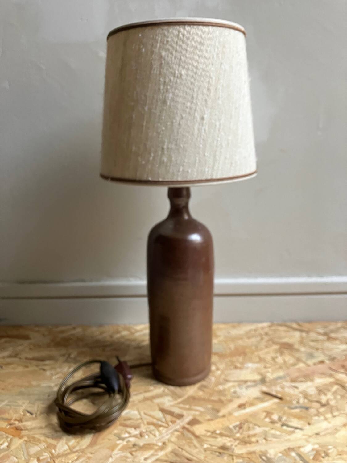 Vintage stoneware bottle lamp