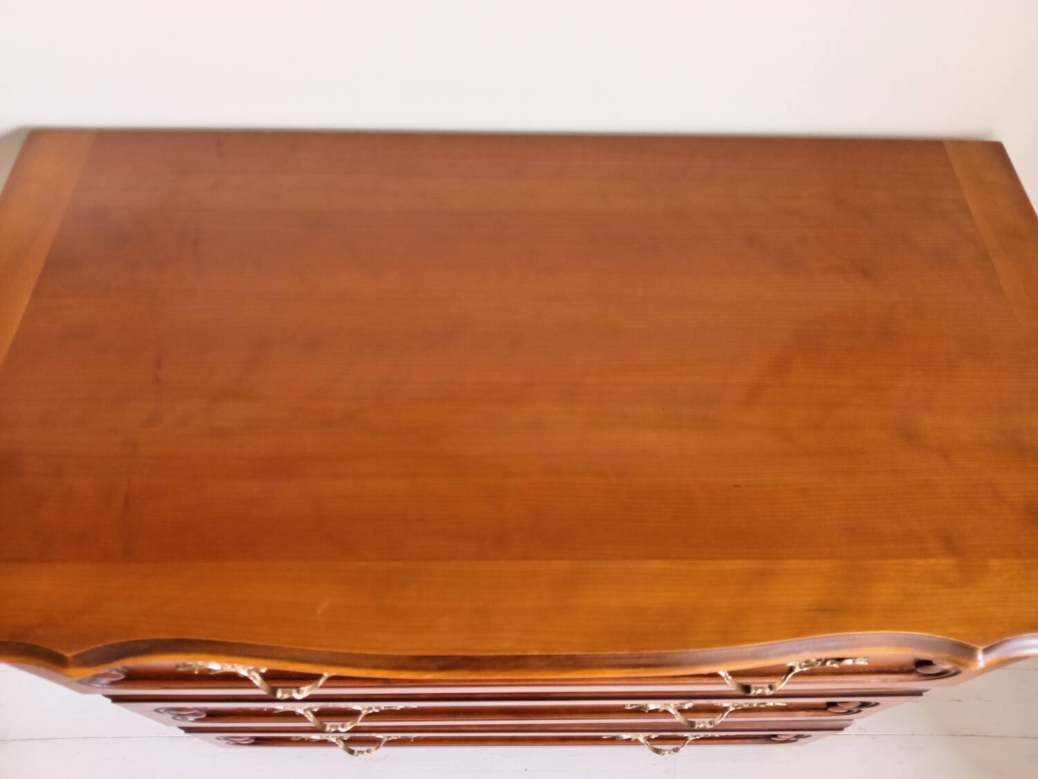 Cherrywood chest of drawers