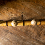 Portemanteau en bois esprit bambou