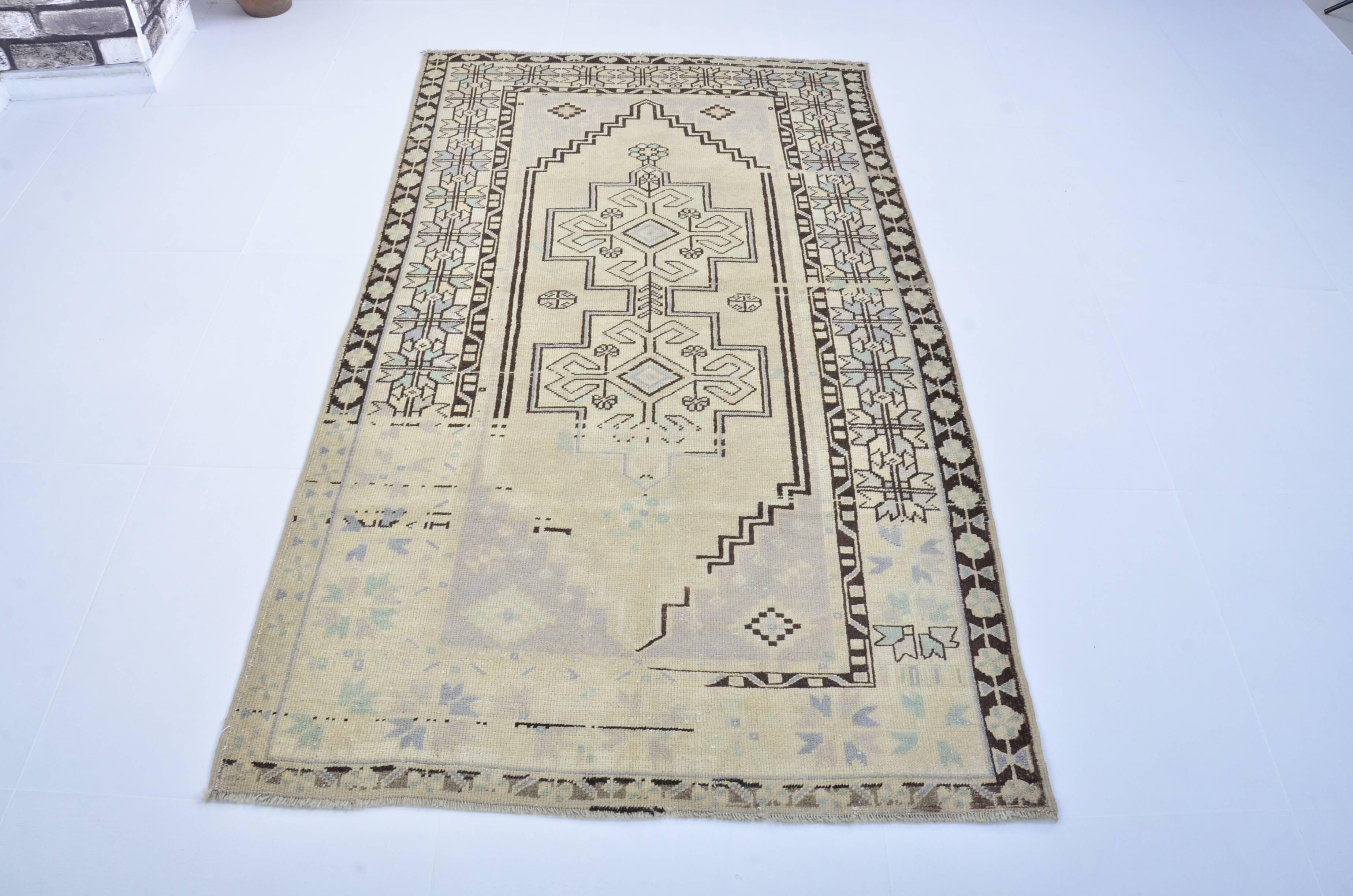 Farmhouse Vintage Wool Carpet sku 3299