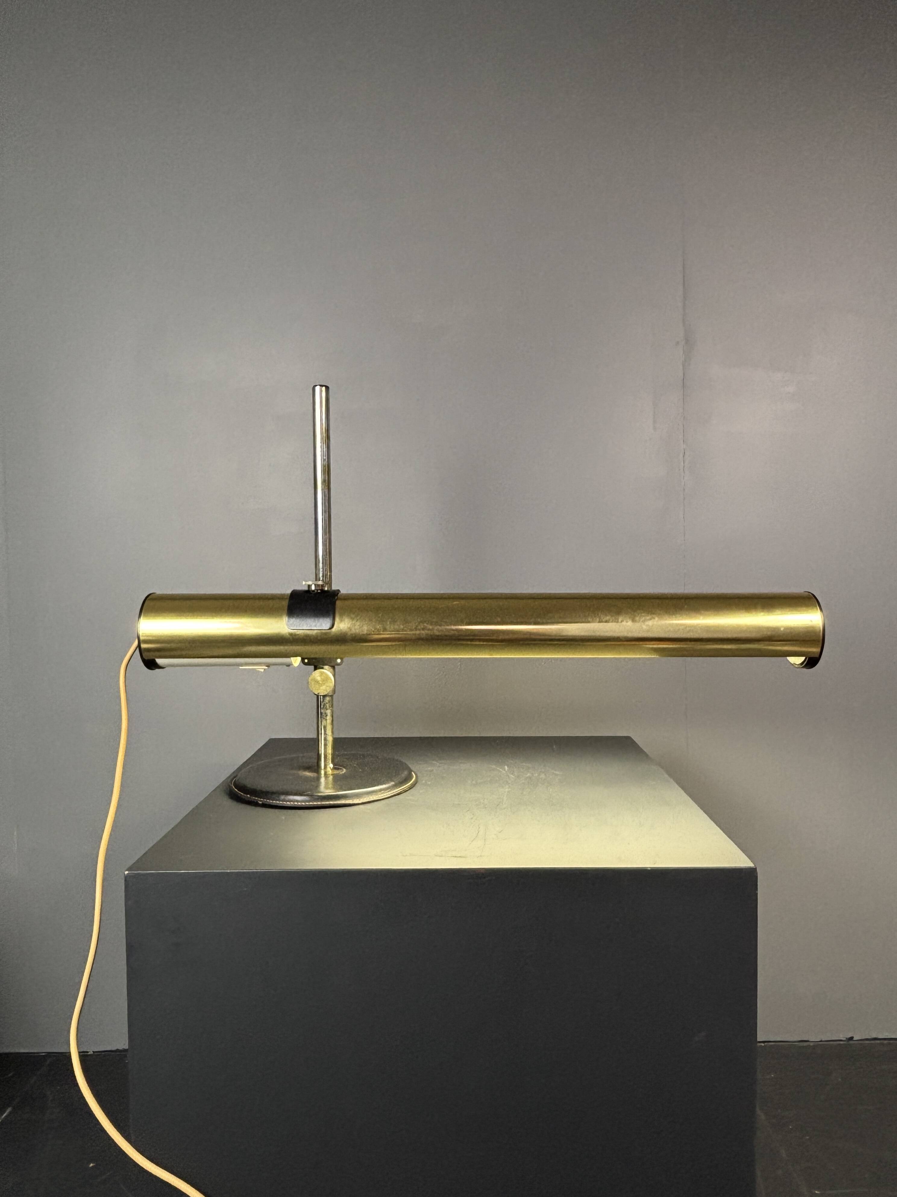 XL brass desk lamp by Göran Pehrson for Ateljé Lyktan, model Kanon, 1978