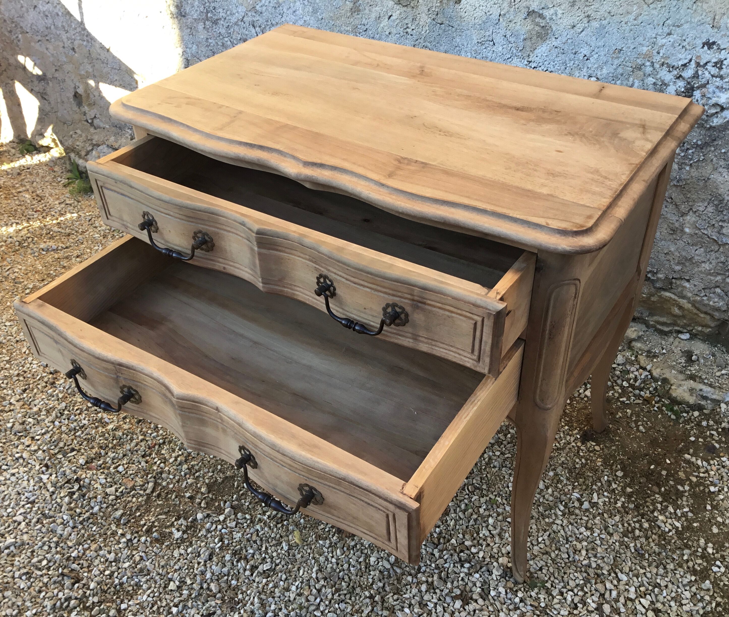 Louis XV style walnut chest of drawers stripped