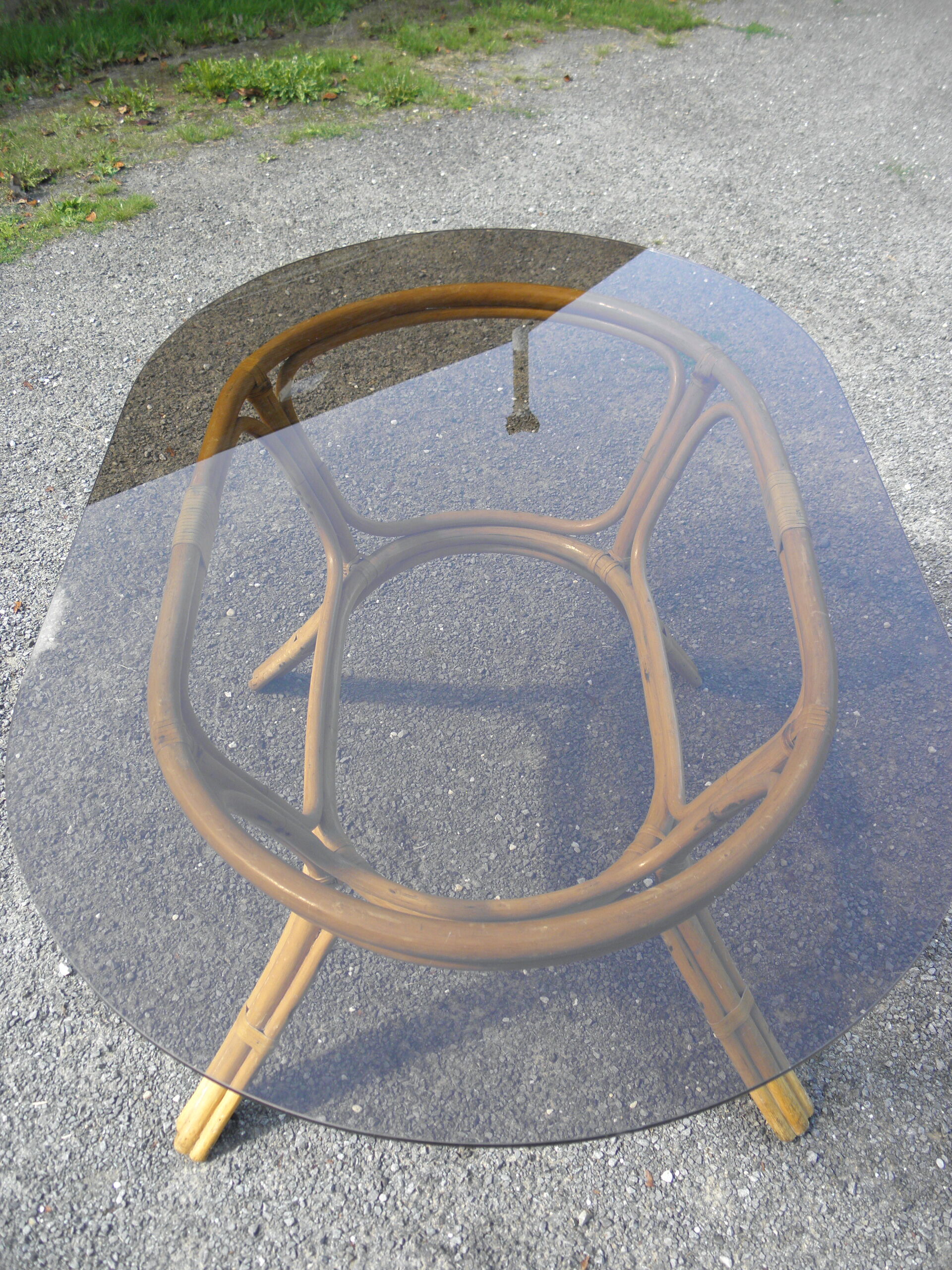 Table rattan and smoked glass 70s
