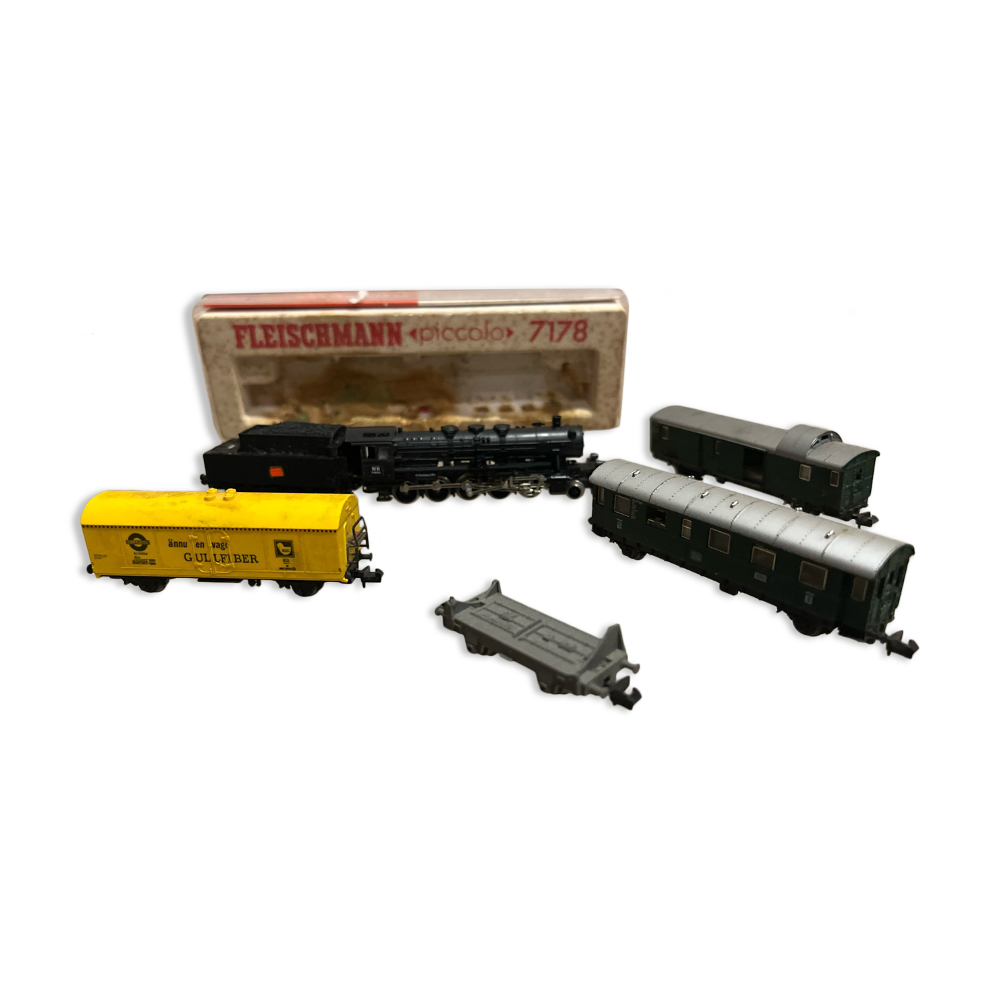 Fleischmann's model train set