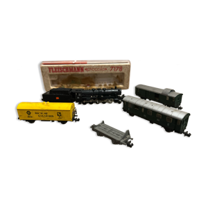 lot de trains miniatures