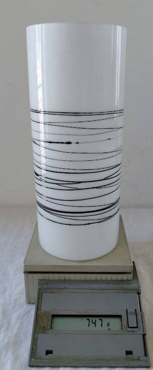 Suspension cylindrique en opaline zébré verre et teck vernis