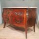 Commode à marquetterie de fleurs style Louis XV