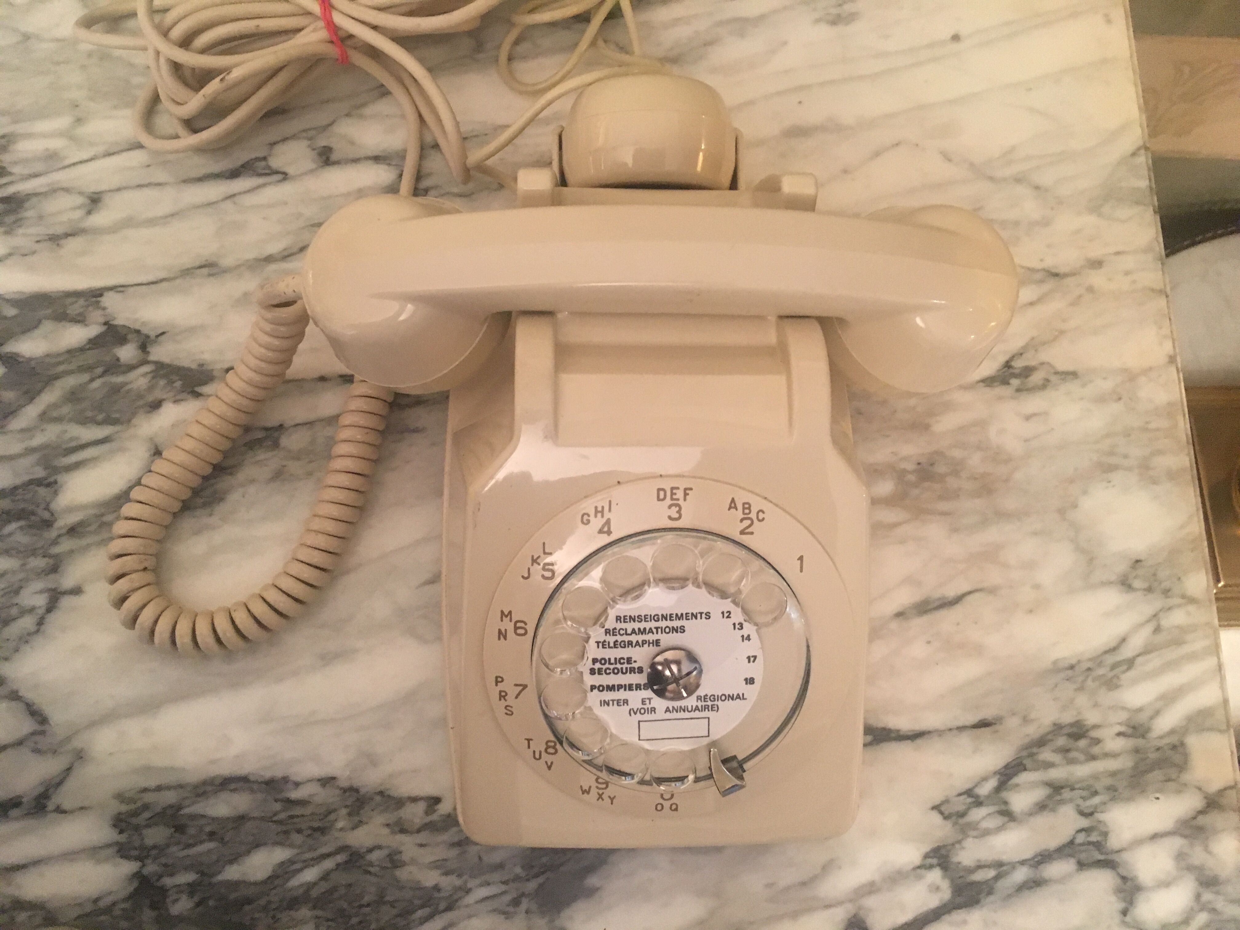 Phone "Socotel 1981" in its original box