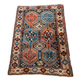 Tapis en laine fait main